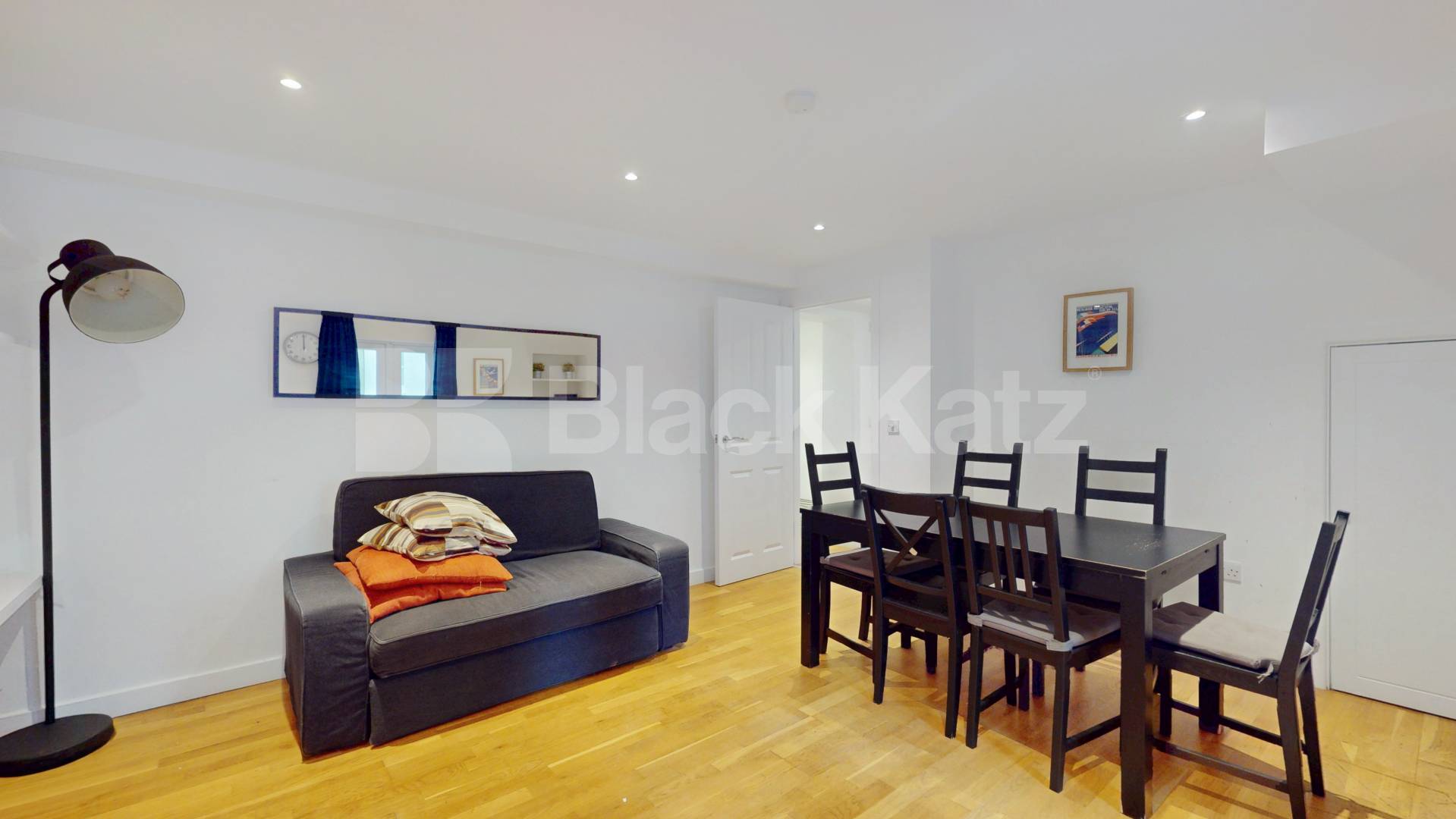 Refurbished Refurbished Two Bedroom Flat in Elegant Period Conversion Rochester Road, Camden